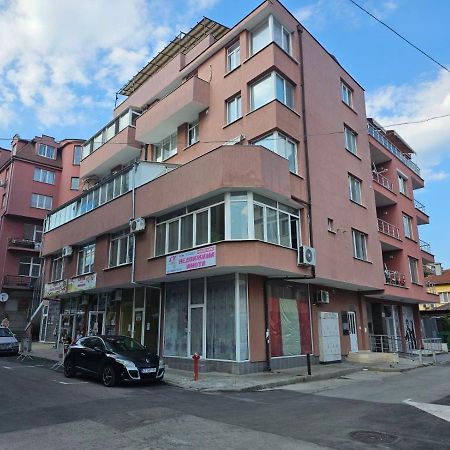 Studio Mirage Kazanlŭk Exteriör bild